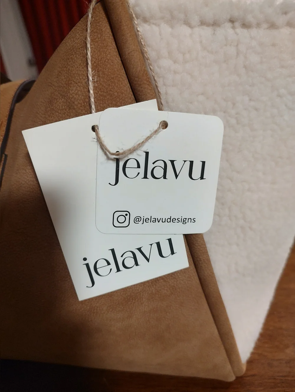Jelavu Tan Tote with Cream Shearling Panels
